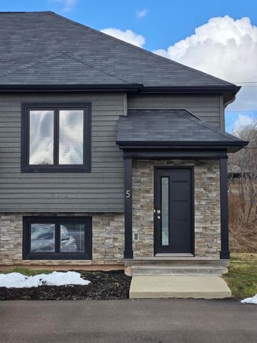 - Skyway Ln, E1A 2L4, Moncton - Photo 5