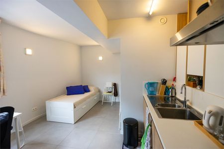 Moderne studio op wandelafstand van het station - Photo 4