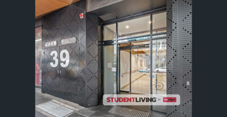 Fully Furnished Studio Apartment - Photo 2