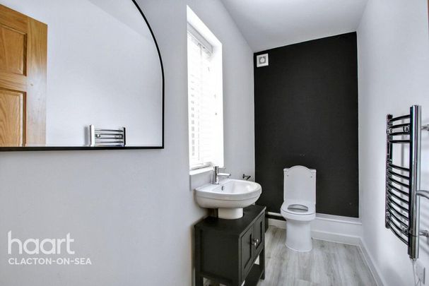 3 bedroom detached house to rent - Photo 1