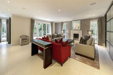 6 bedroom detached house to rent - Photo 3