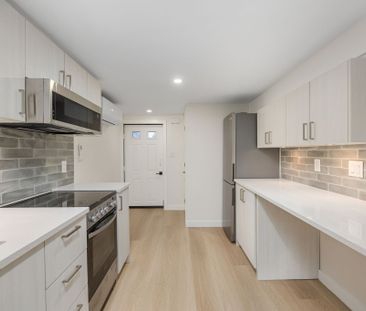 For Lease - 451 Lansdowne Avenue Unit# Basement Rear Unit, Toronto,... - Photo 1