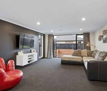 Designed for Living, Made for Enjoying - Photo 3