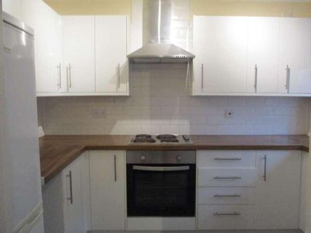 Larchmore Close, Greenmeadow, SN25 - Photo 5