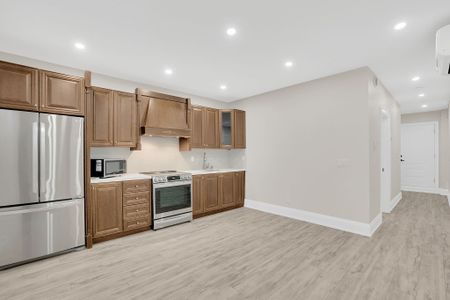 For Lease - 70 Haverson Boulevard, Toronto, Ontario - Photo 4