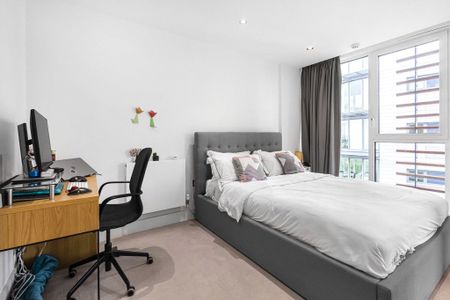 Stamford Square, Putney, SW15 2BP - Photo 4