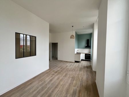 Location Appartement 2 pièces 48m² - Photo 4