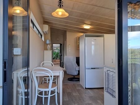 stand alone 3 year old 1 bedroom apartment - Photo 4