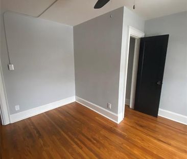 216 KING Street S Unit# 1, Waterloo, Ontario, N2J1R3 - Photo 2