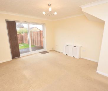 2 bedroom semi-detached house to rent - Photo 4