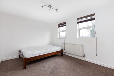 Fordwych Road, London, London - Photo 5
