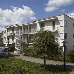 Grand appartement de 2,5 pièces dans un endroit calme - Foto 2
