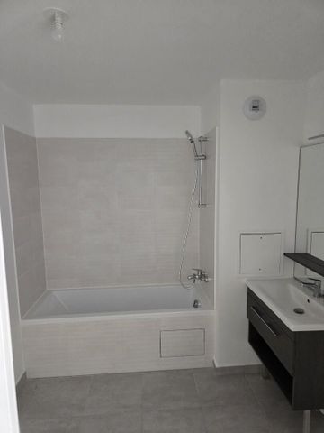 location Appartement T3 DE 65.05m² À BONDY - Photo 4