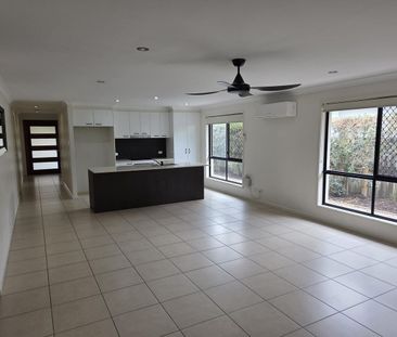 5 BEDROOM PEREGIAN SPRINGS - Photo 2