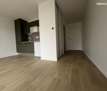 Location Apt T1 avec parking et terrasse - GIBAUDERIE - Photo 6