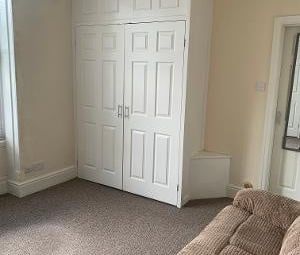 Studio Flat, Clarkegrove Road, S10 - Photo 3