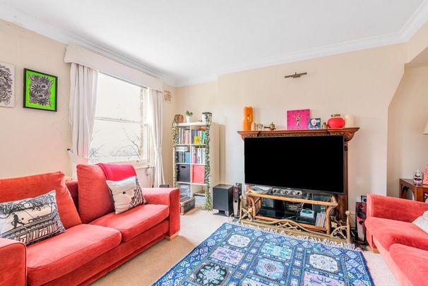 3 bedroom flat to rent - Photo 1