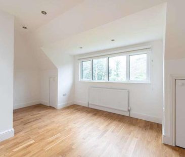 Ullswater Crescent, Kingston Vale, SW15 - Photo 5