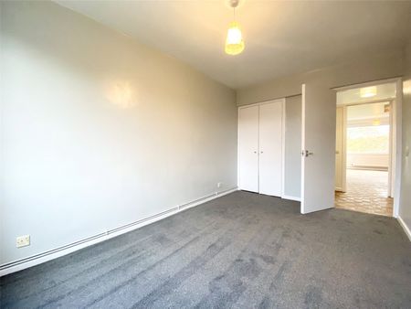2 Bedroom - Photo 5