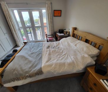 Apartment to rent in Cork - Photo 4