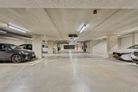 Appartement te huur: Hellingbaan 128 1033 DB Amsterdam - Photo 2