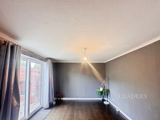 3 bedroom end of terrace to rent Exhall Close, Redditch B98 - Photo 1
