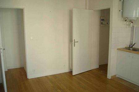 A LOUER STUDIO 20.59m² PARIS XVème - Photo 5