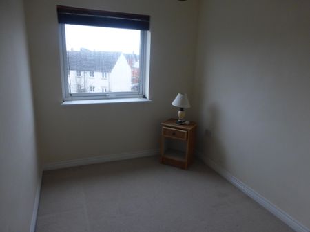 Celsus Grove, Swindon - Photo 3