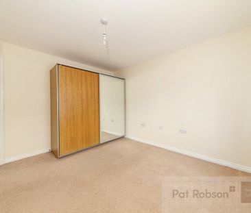 Matlock Avenue, Newcastle Upon Tyne - Photo 3