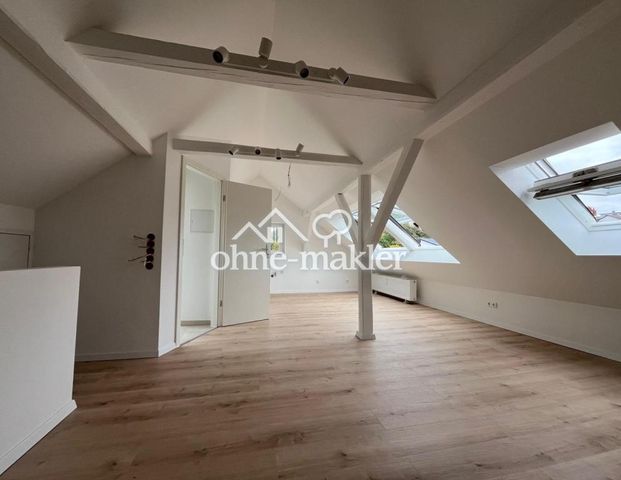 Tolle, neu renovierte Loftwohnung mit grosser Loggia und Duo Dachflächenfenstern - Foto 1