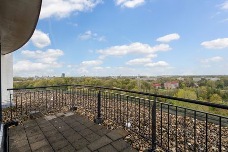 Tine van Dethstraat - Photo 3