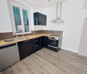Location Maison 5 pièces 114m² - Photo 6