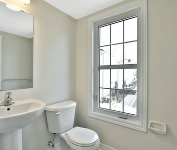 For Lease - 2280 Baronwood Drive Unit# 86, Oakville, Ontario - Photo 1