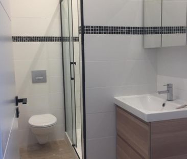 Location Appartement 2 pièces 31m² MARSEILLE 10ème - Photo 4