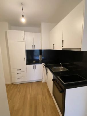 Sonnige Wohnung mit Sonnenbalkon, inkl. Küche- Nähe Badner Bahn und Bhf. Mödling - Foto 1