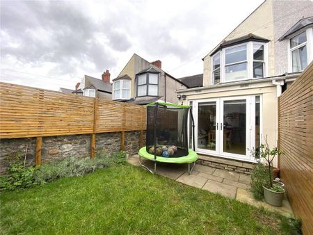 3 bedroom terraced house to rent - Photo 2