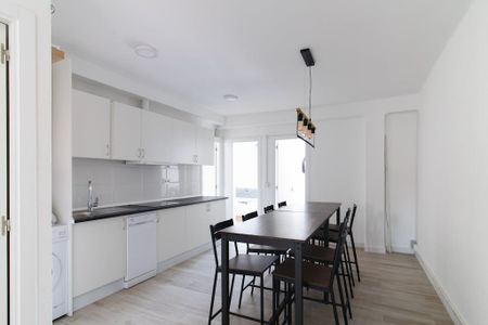 Calle Marcelino Castillo, Madrid, Community of Madrid 28047 - Photo 4