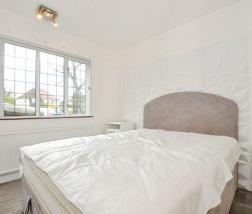 2 bedroom maisonette to rent - Photo 4