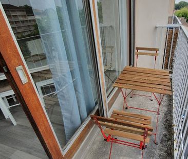 Location Appartement 1 pièce 29m² - Photo 2