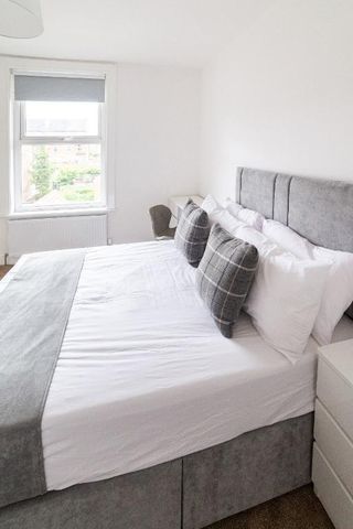 4 bedroom house to rent - Photo 4