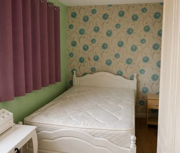 2 Bed Flat, Whittington, E1 - Photo 4
