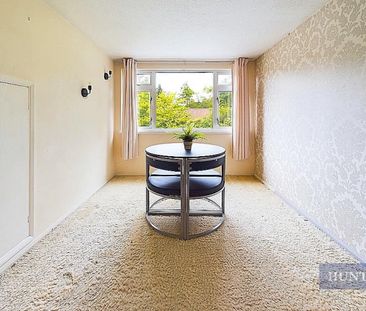 1 bedroom Flat To Let - Photo 1