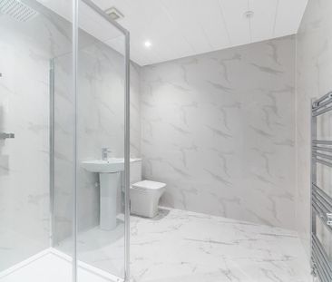 2 bedroom apartment to rent - Photo 6