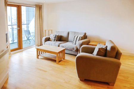 2 bedroom apartment to rent - Photo 2