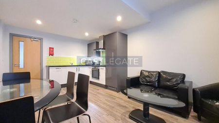 3 bedroom flat share to rent - Photo 2