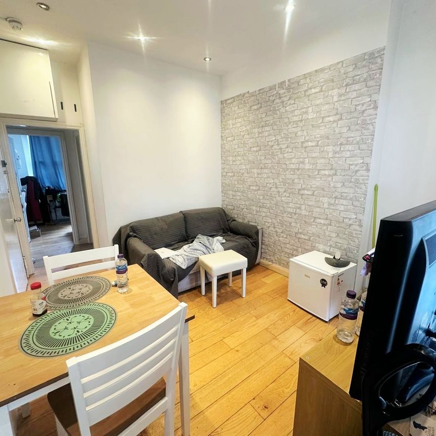 Marlborough Road, N19 4NB, Archway - Photo 1