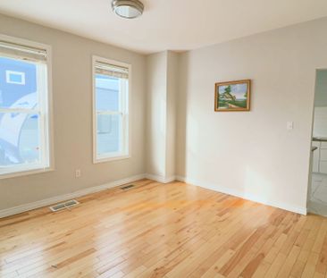 For Lease - 5761 Peer Street, Niagara Falls, Ontario - Photo 2