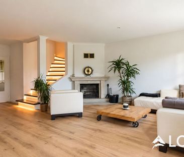 Magnificent renovated house with garden - Foto 1