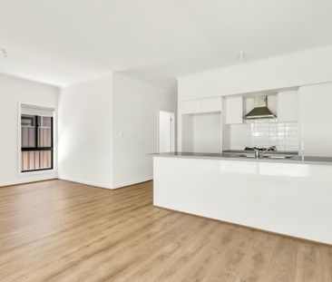 33 Highfield Street, Mount Barker SA 5251 - Photo 2