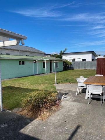 7 Bowling Road, Greenmeadows - Photo 2